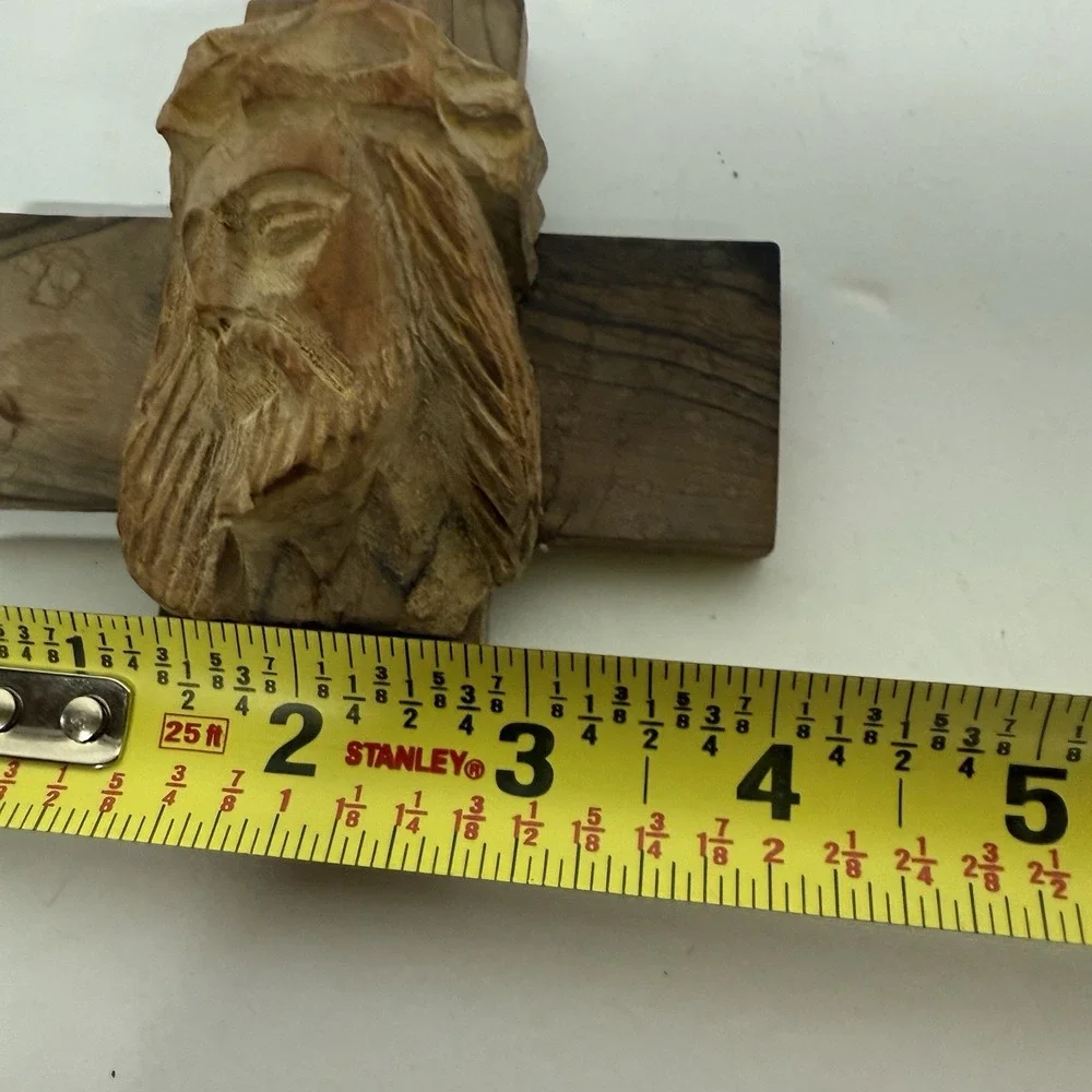 Hand‎ Carved Jesus Face On Cross Jerusalem 4